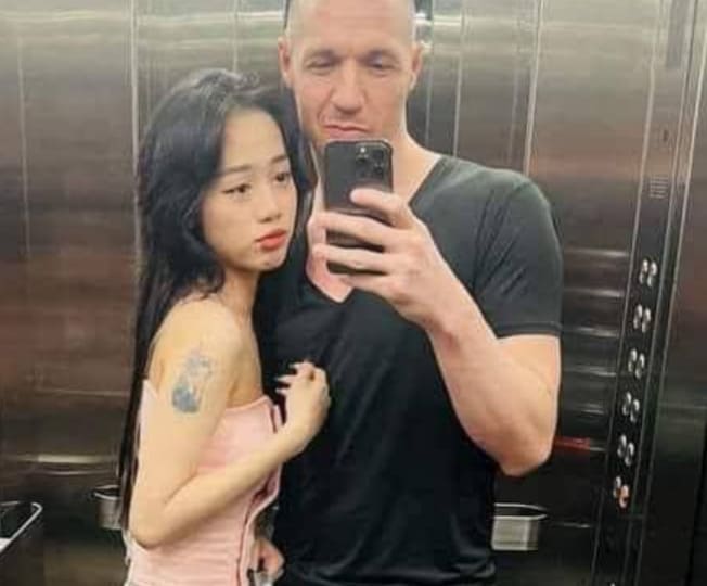 Clip sex anh Tây chuyên chăn gái việt mới nhất
